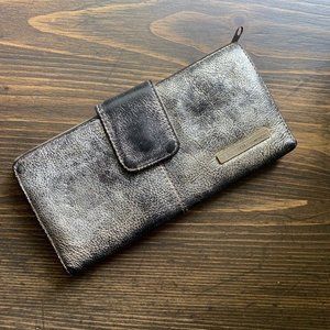 SOLD Vintage Kenneth Cole Reaction Gold Metallic Wallet